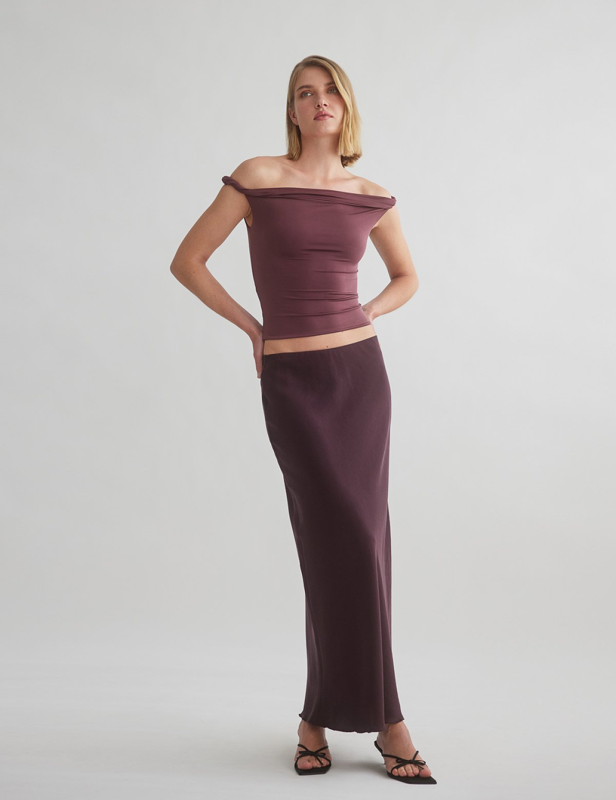 Midi textured skirt-11