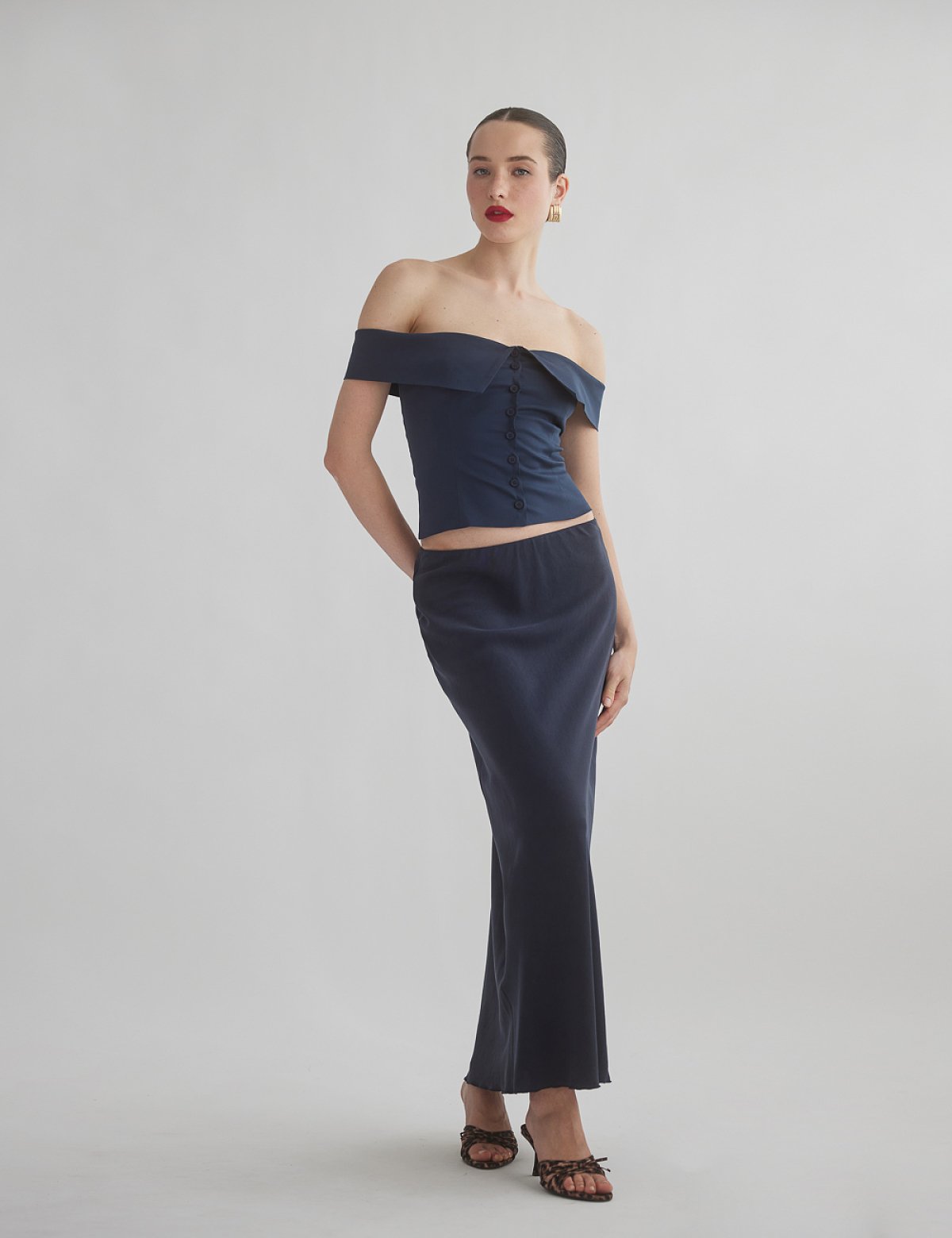 Midi textured skirt-4