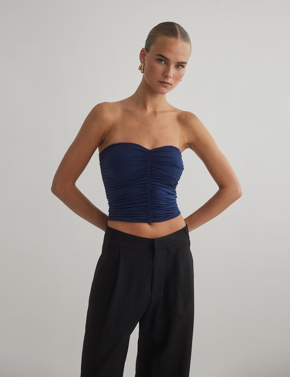 Ruched strapless top-6