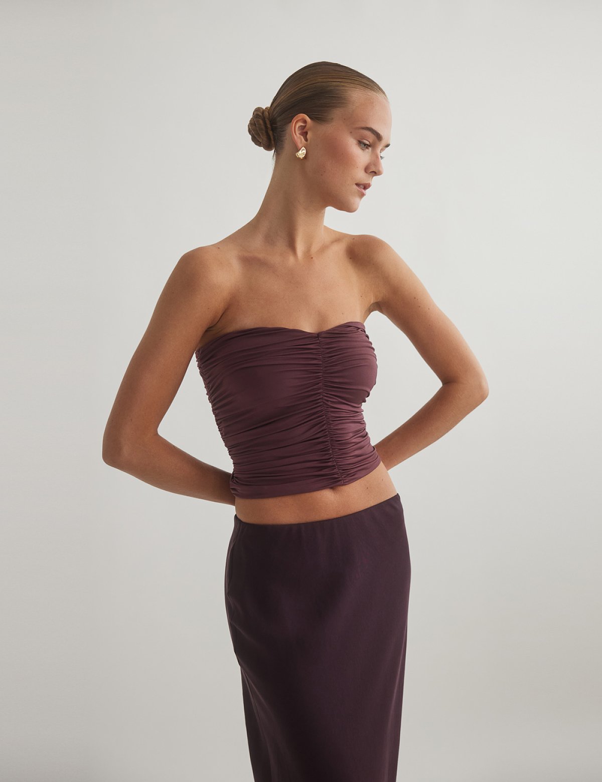 Ruched strapless top-8
