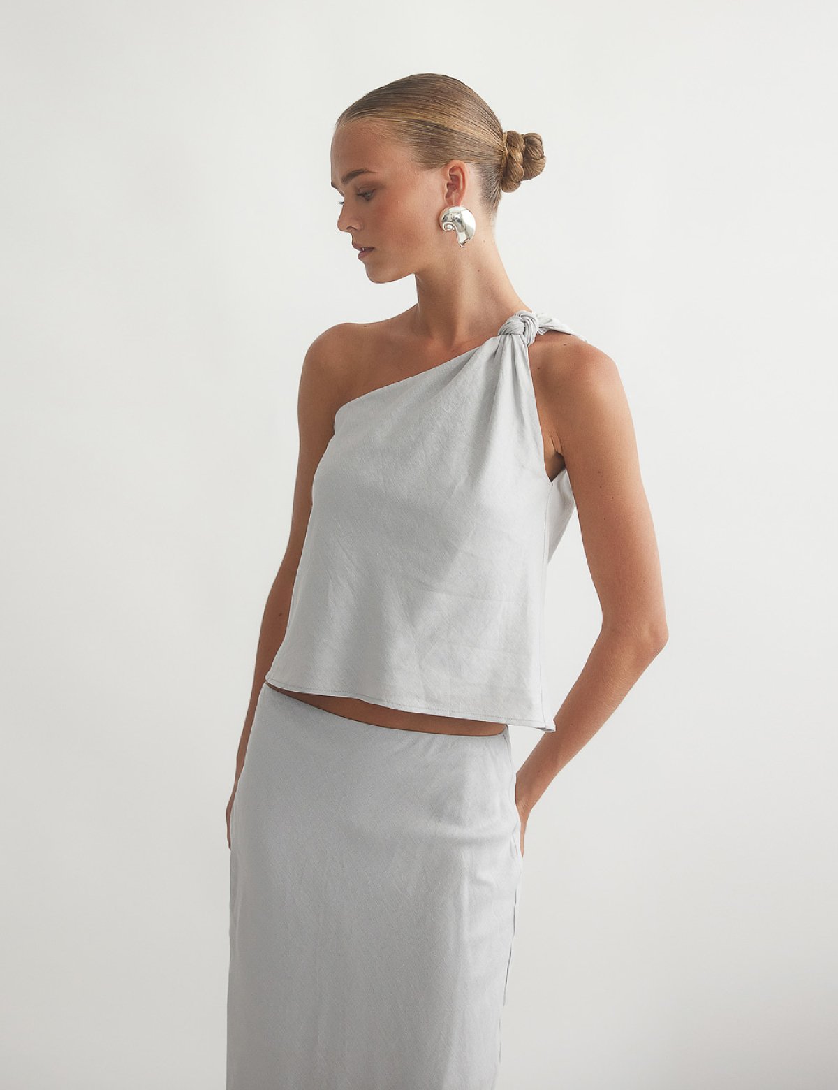 Linen one-shoulder blouse with knot-1