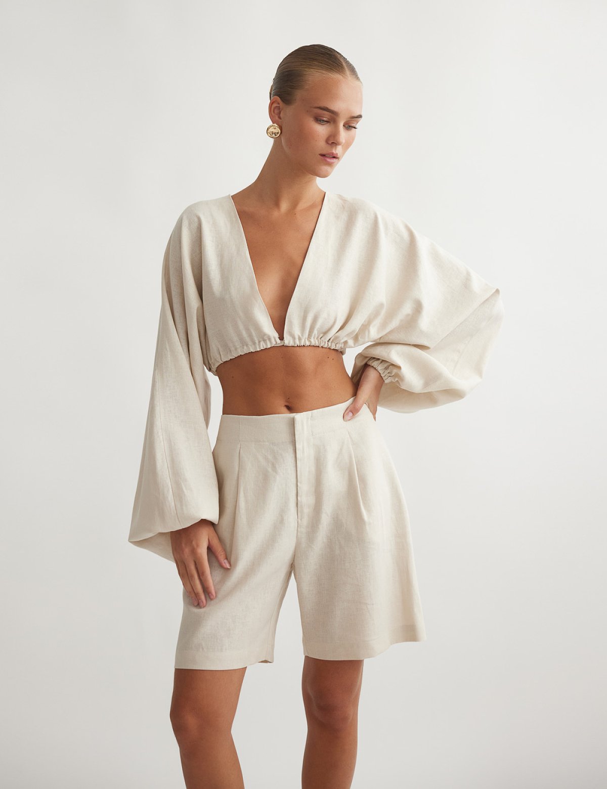 Γυναικεία λινή βερμούδα