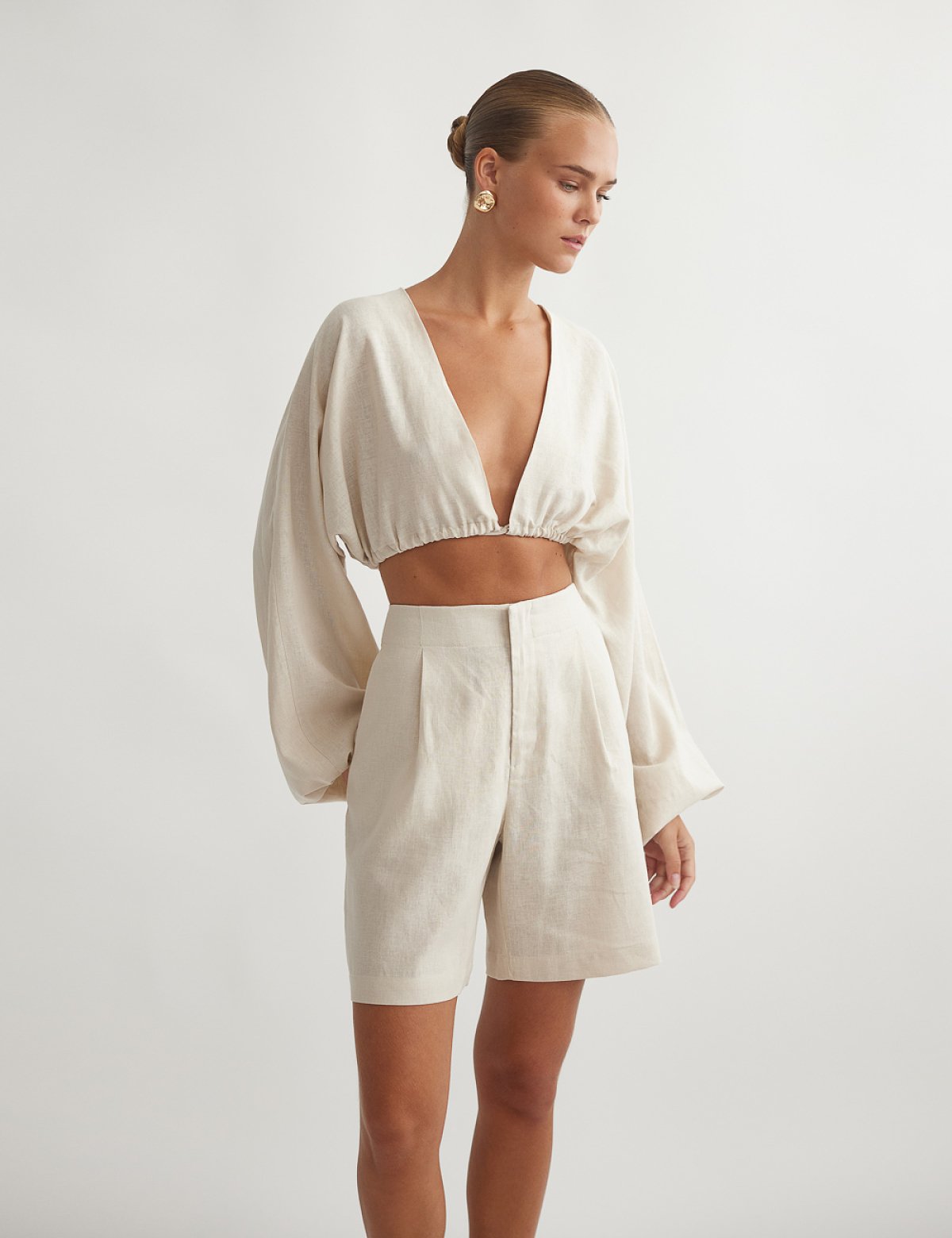 Γυναικεία λινή βερμούδα