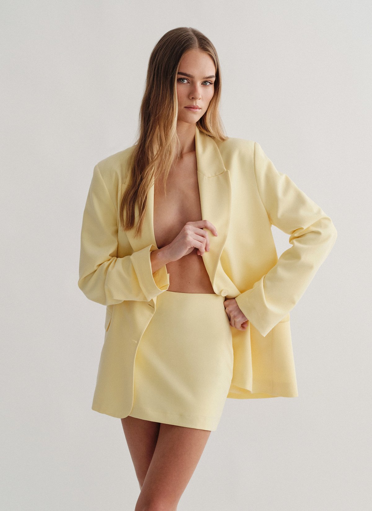 Γυναικείο υφασμάτινο oversized μπλέιζερ