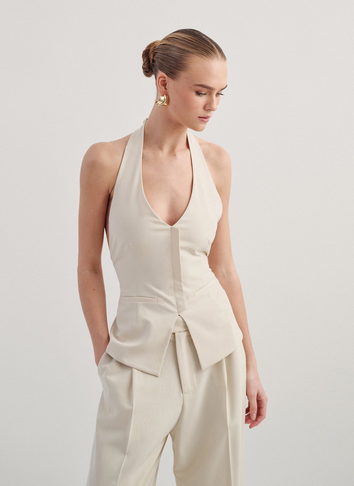 Γυναικείο υφασμάτινο γιλέκο με δέσιμο