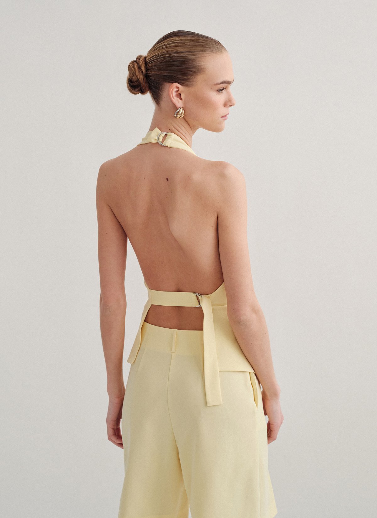 Γιλέκο με ανοιχτή πλάτη με δέσιμο-12