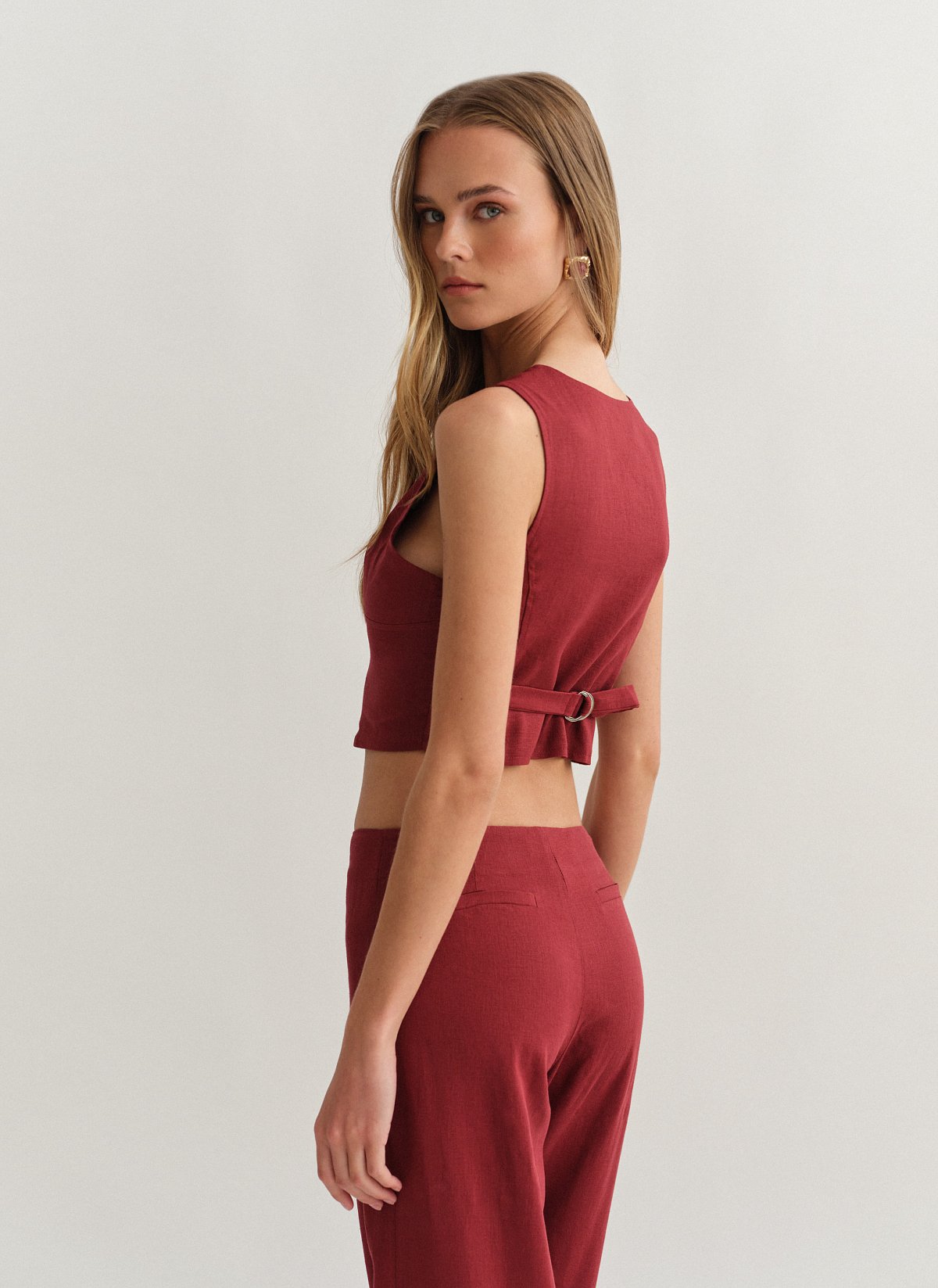 Γυναικείο λινό γιλέκο