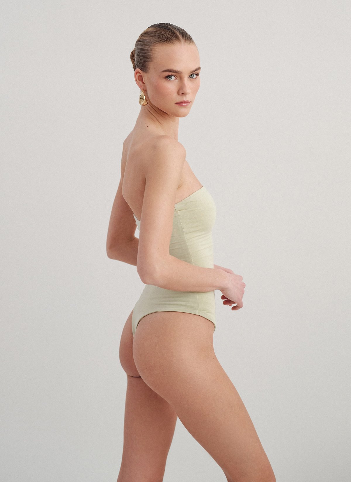 Γυναικείο στράπλες κορμάκι bamboo