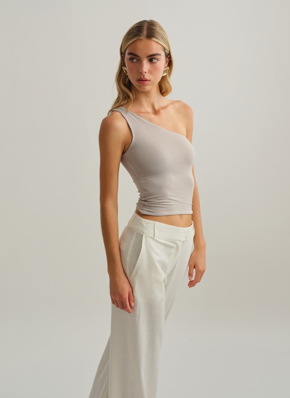 Γυναικεία μπλούζα one-shoulder bamboo