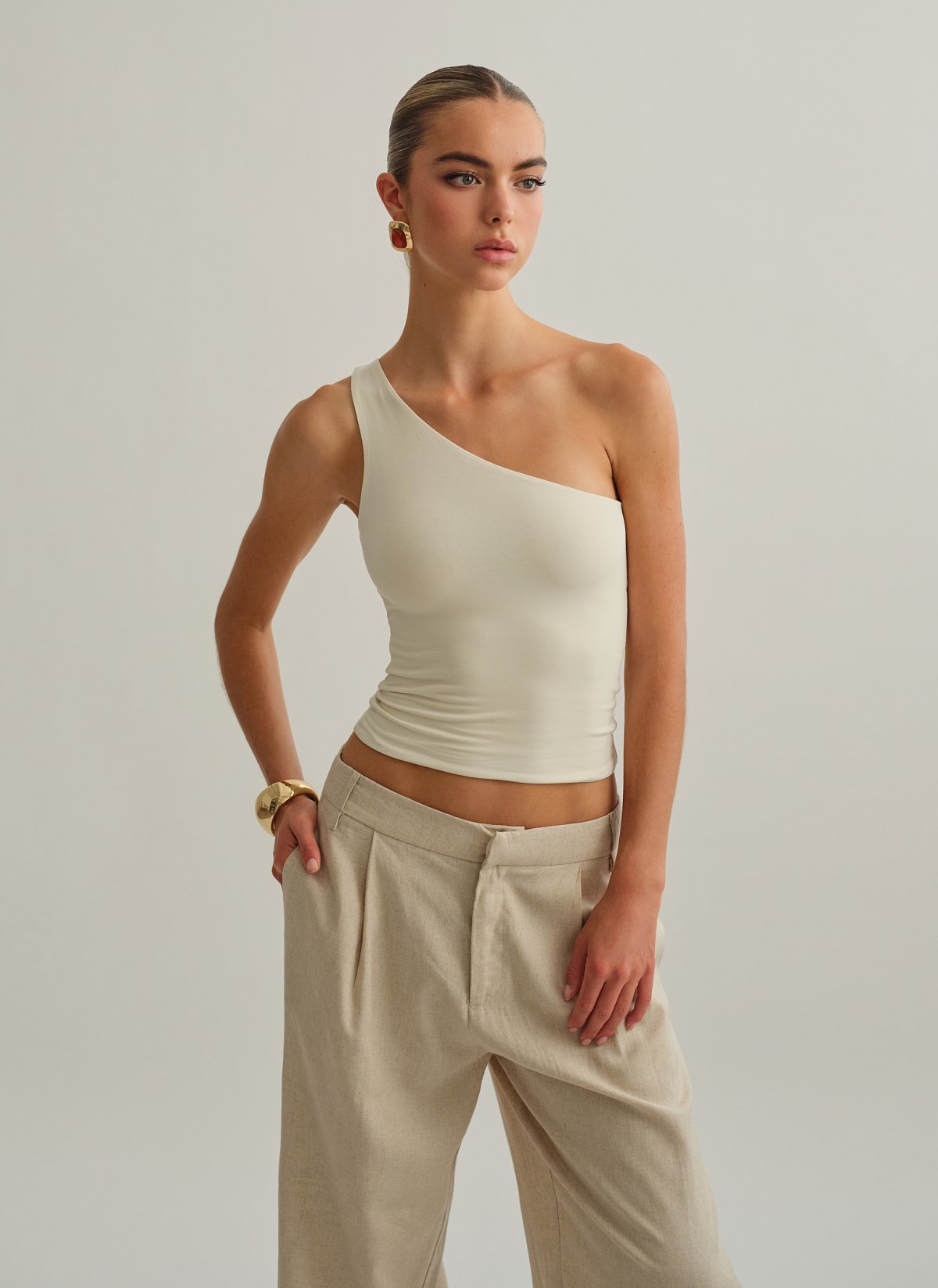 Γυναικεία μπλούζα one-shoulder bamboo