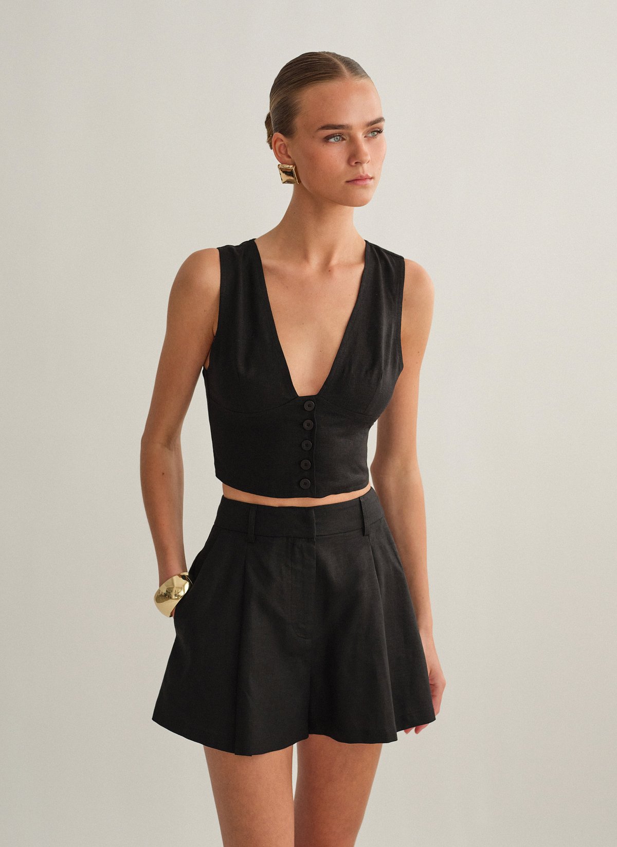 Linen darted shorts-35