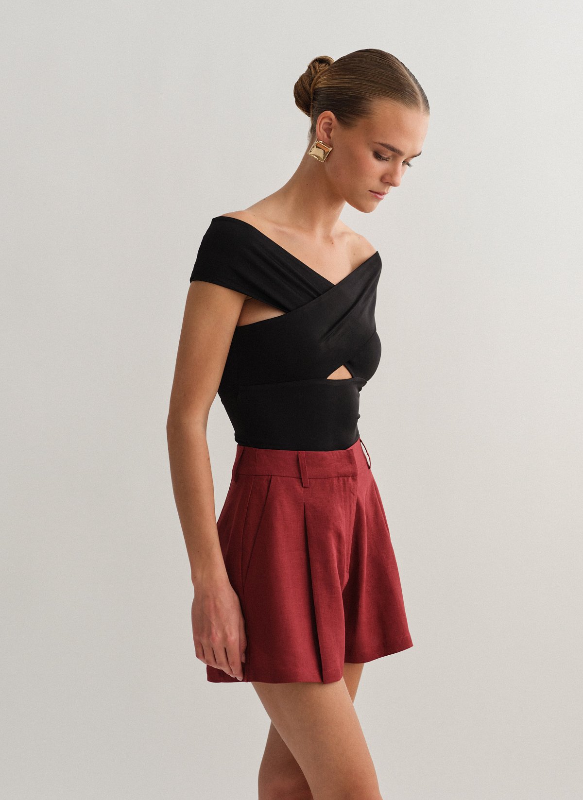 Linen darted shorts-14