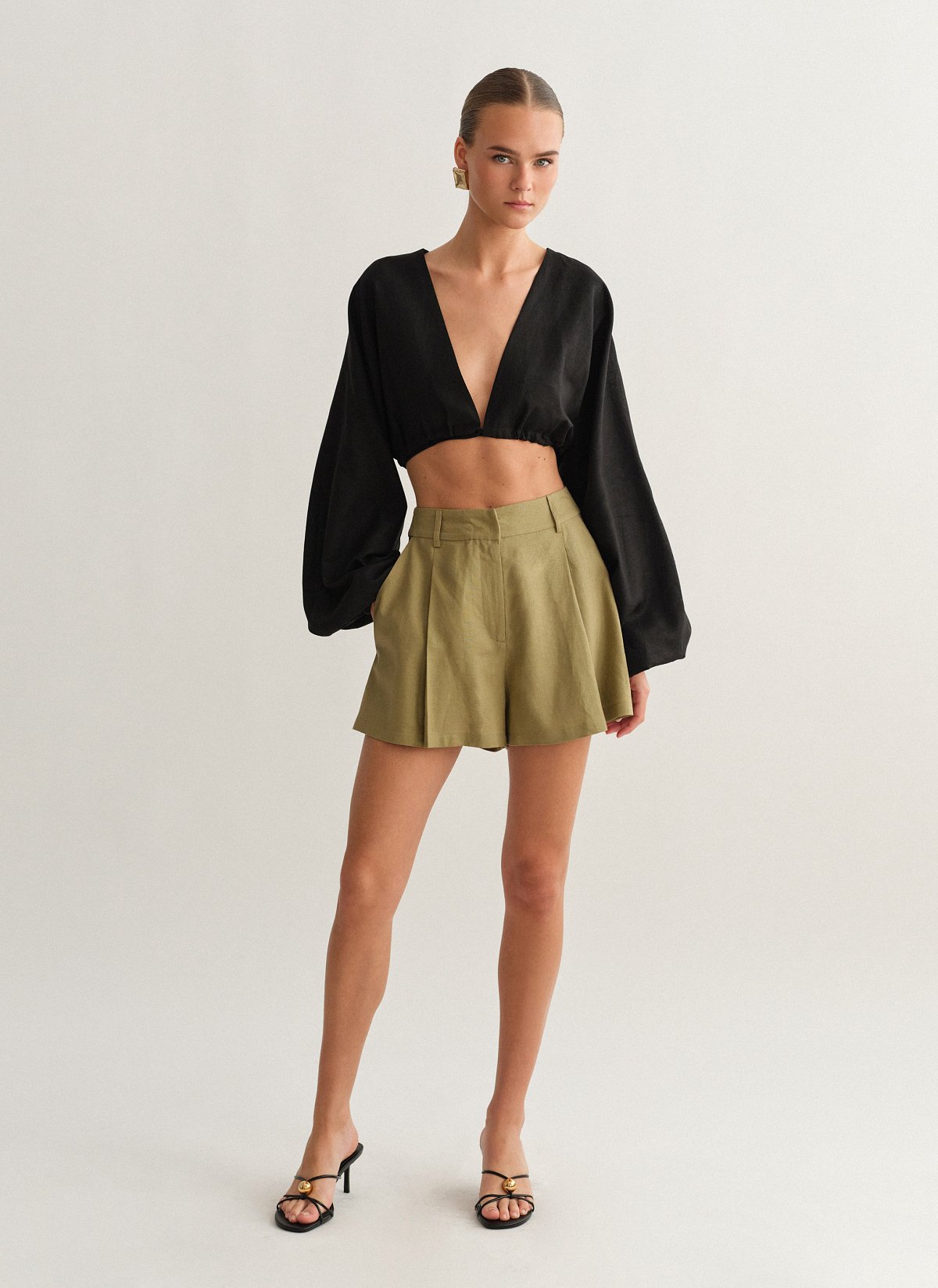 Linen darted shorts-6