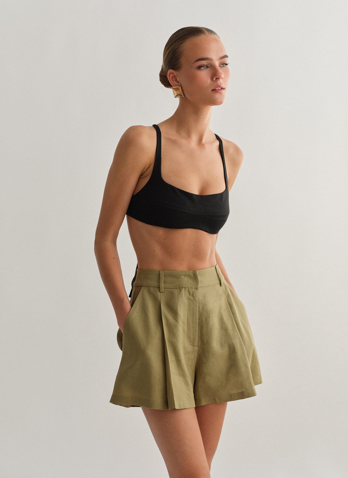 Linen darted shorts-5