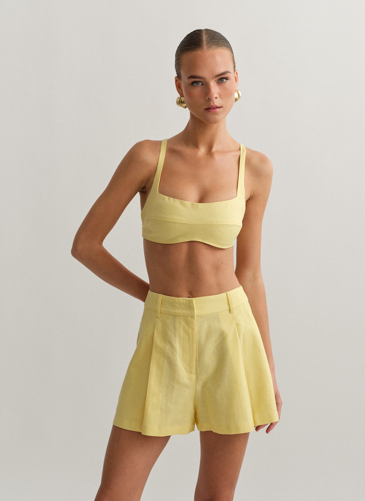 Linen darted shorts-21