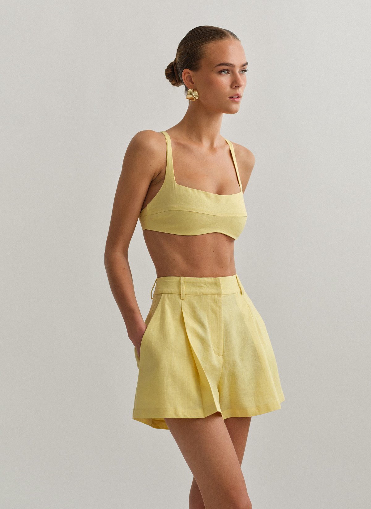 Linen darted shorts-25