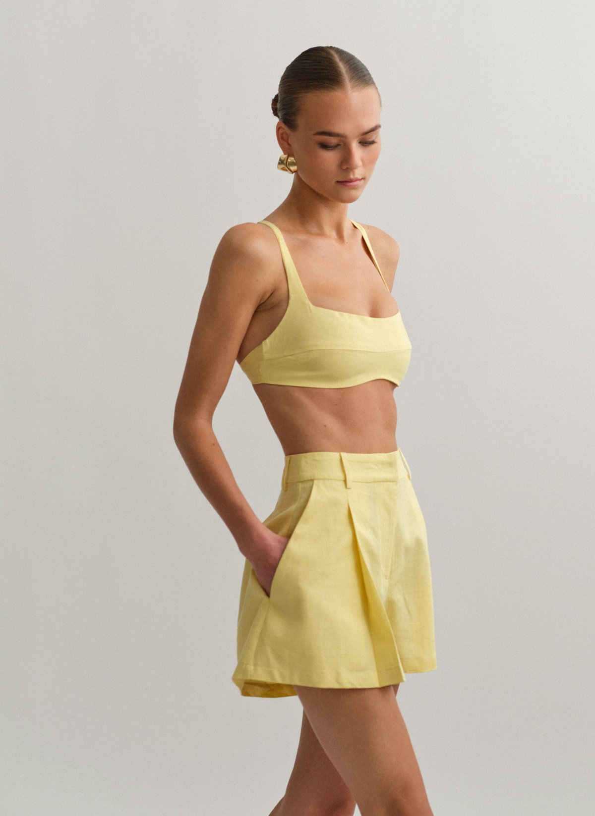 Linen darted shorts-26