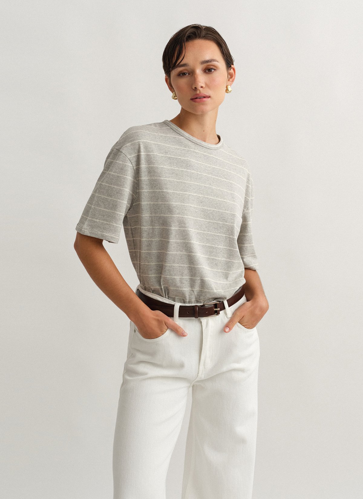 Γυναικεία βαμβακερή oversized κοντομάνικη ριγέ μπλούζα