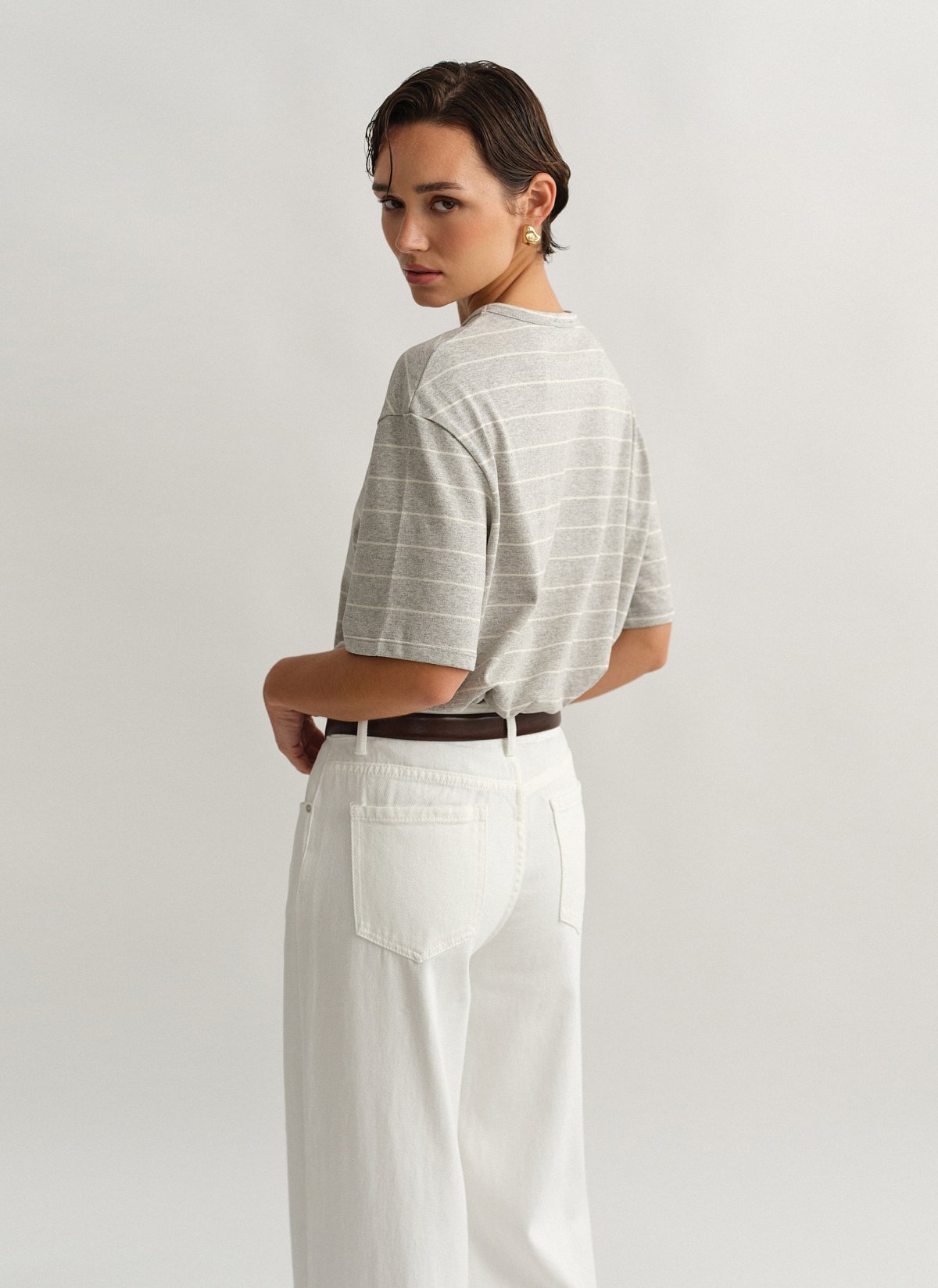 Γυναικεία βαμβακερή oversized κοντομάνικη ριγέ μπλούζα