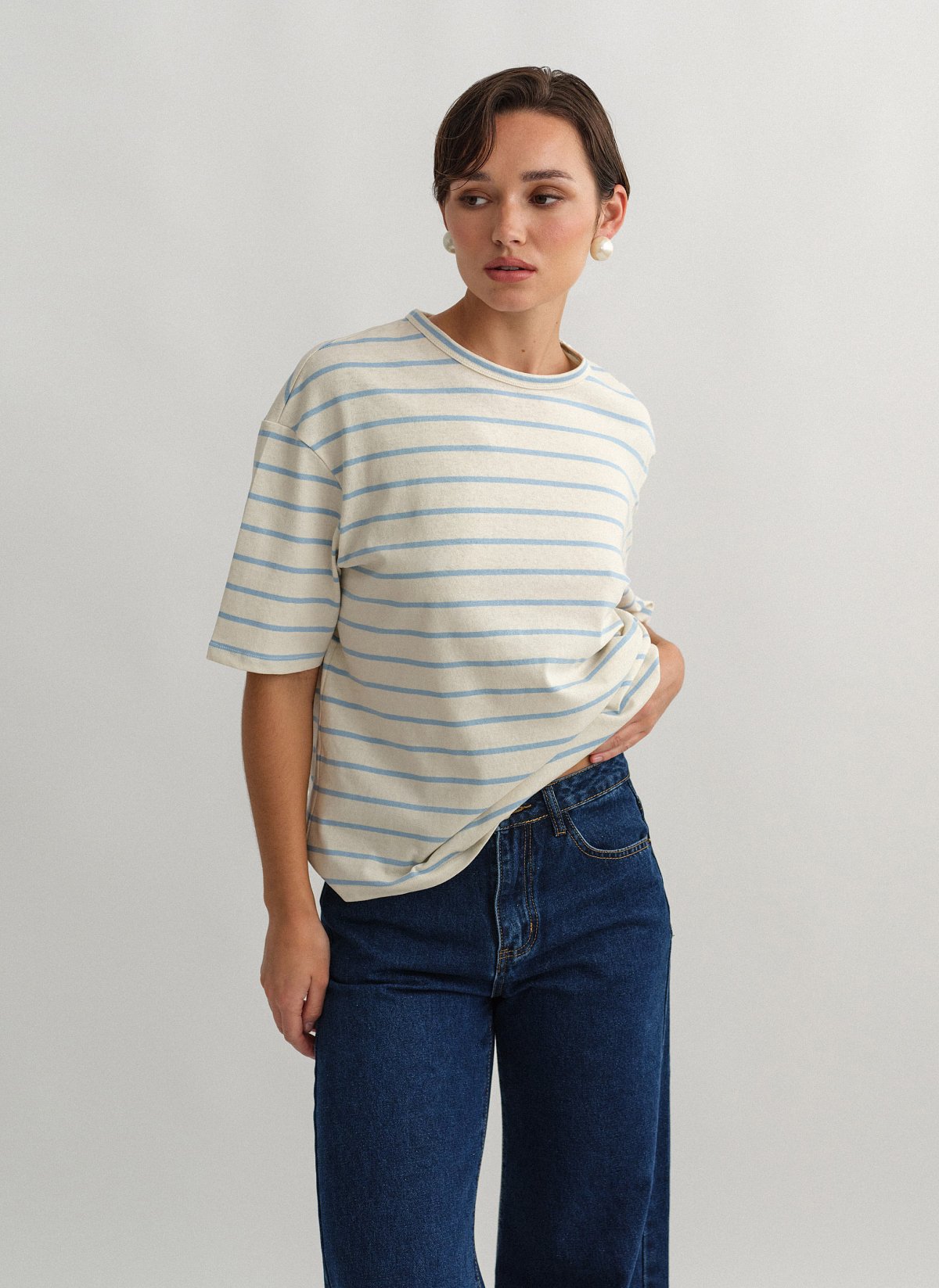 Γυναικεία βαμβακερή oversized κοντομάνικη ριγέ μπλούζα