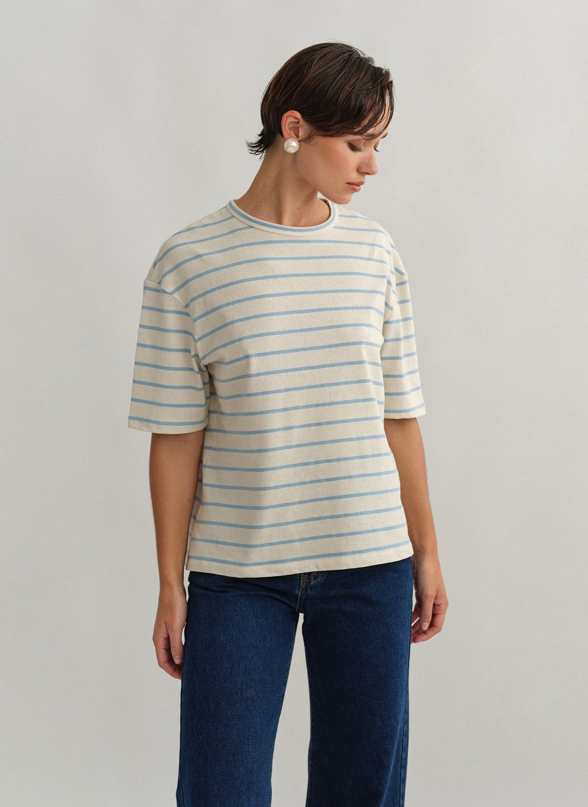 Γυναικεία βαμβακερή oversized κοντομάνικη ριγέ μπλούζα