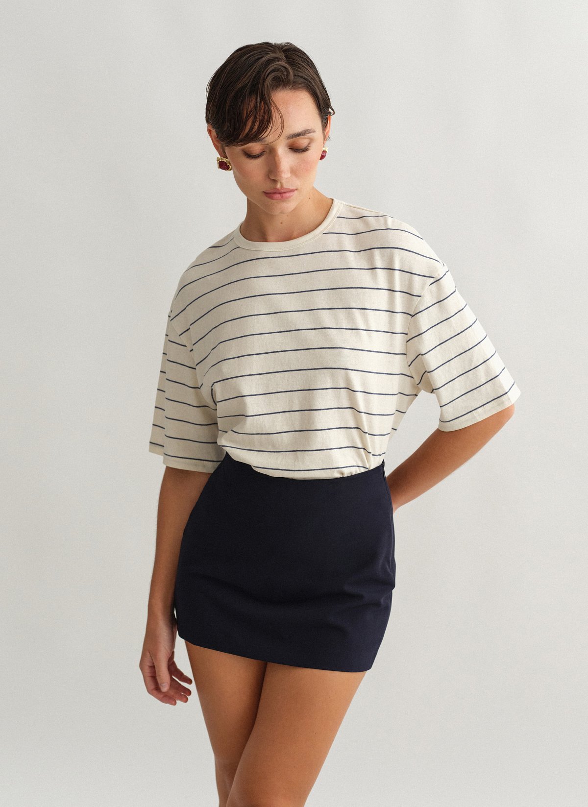 Γυναικεία βαμβακερή oversized κοντομάνικη ριγέ μπλούζα