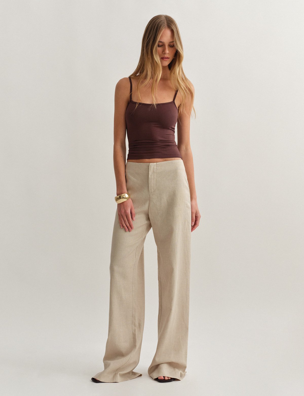Γυναικείο λινό ίσιο παντελόνι