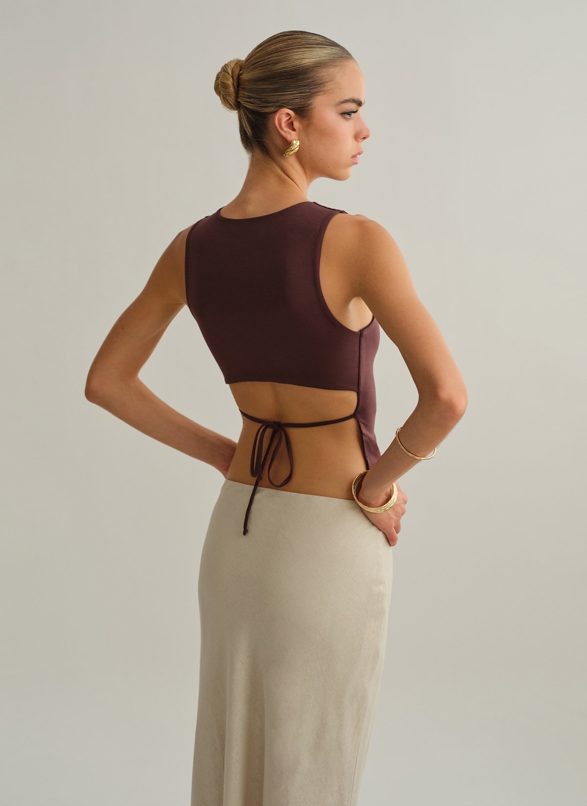 Γυναικεία αμάνικη μπλούζα bamboo με δέσιμο