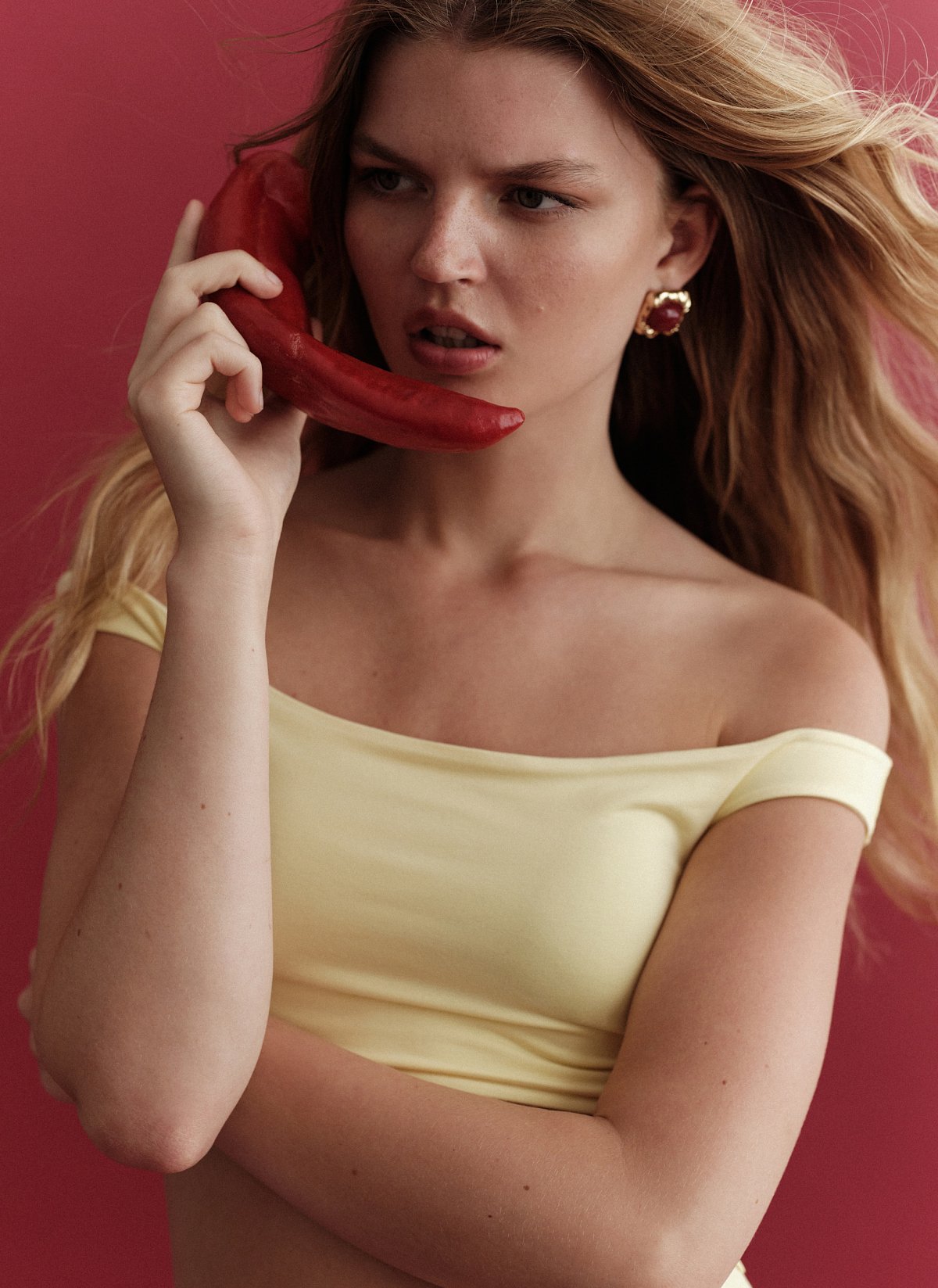 Γυναικείο off-shoulder crop τοπ bamboo