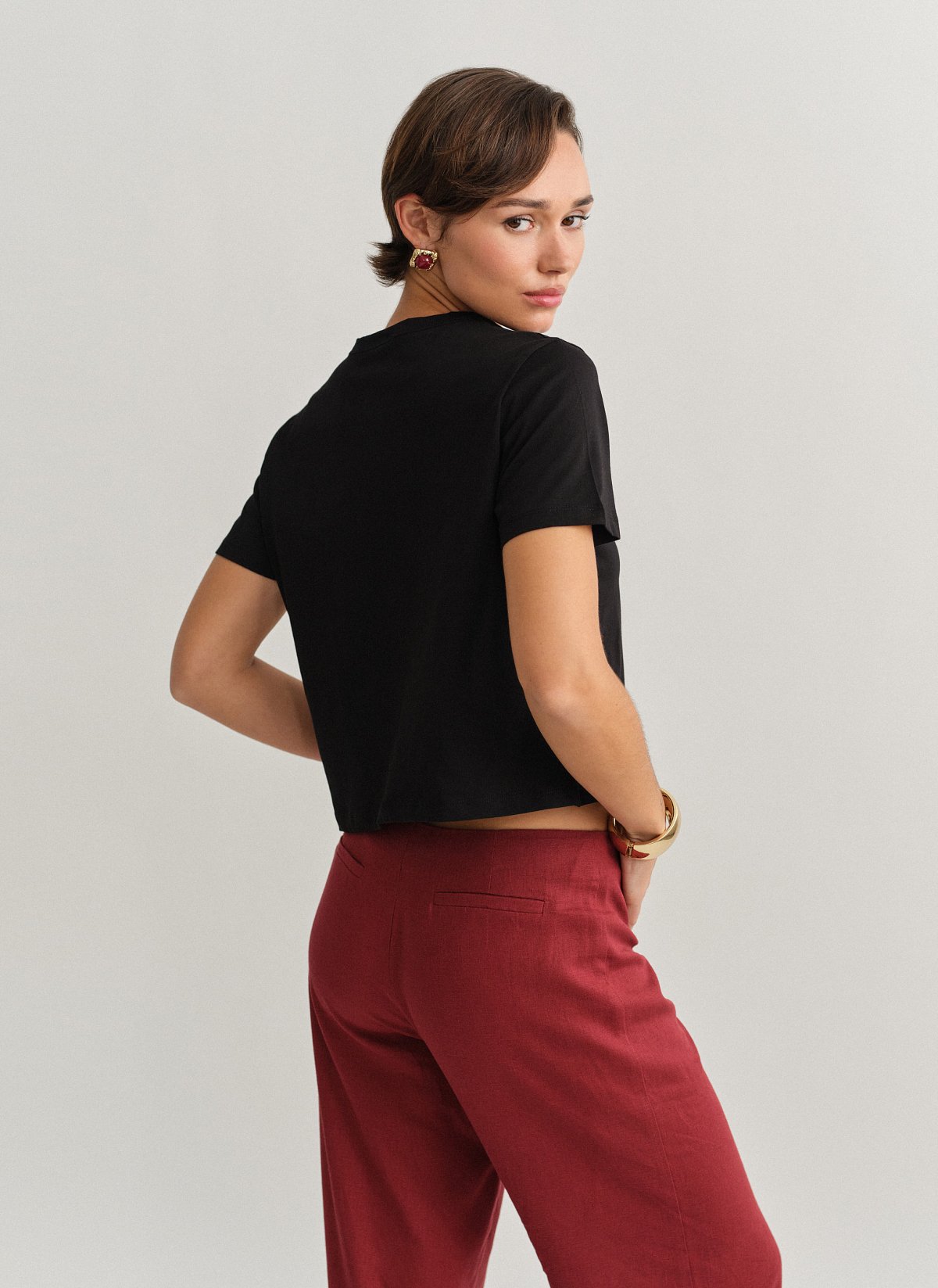 Shortsleeve basic blouse-1