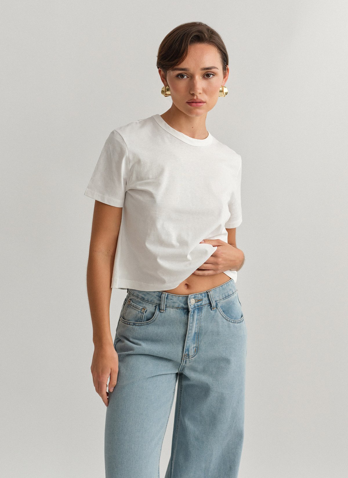 Shortsleeve basic blouse-5