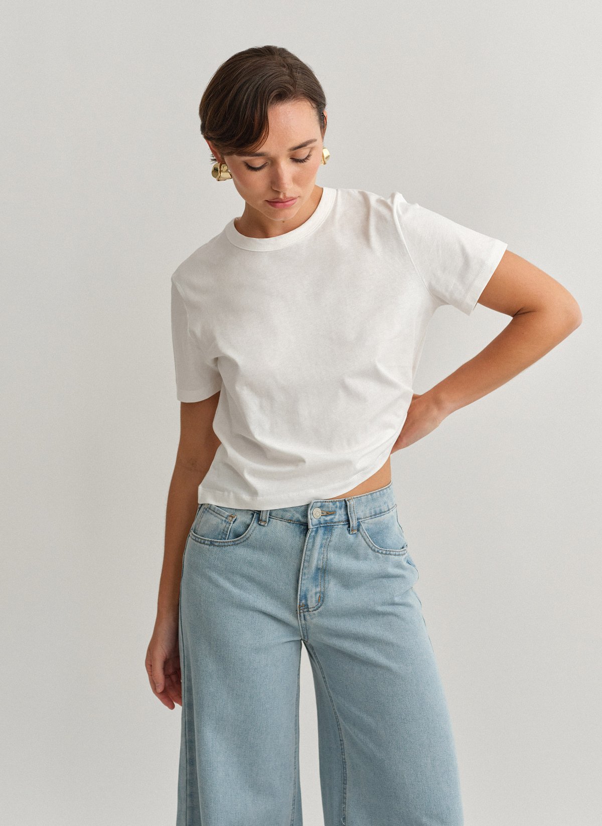 Shortsleeve basic blouse-4