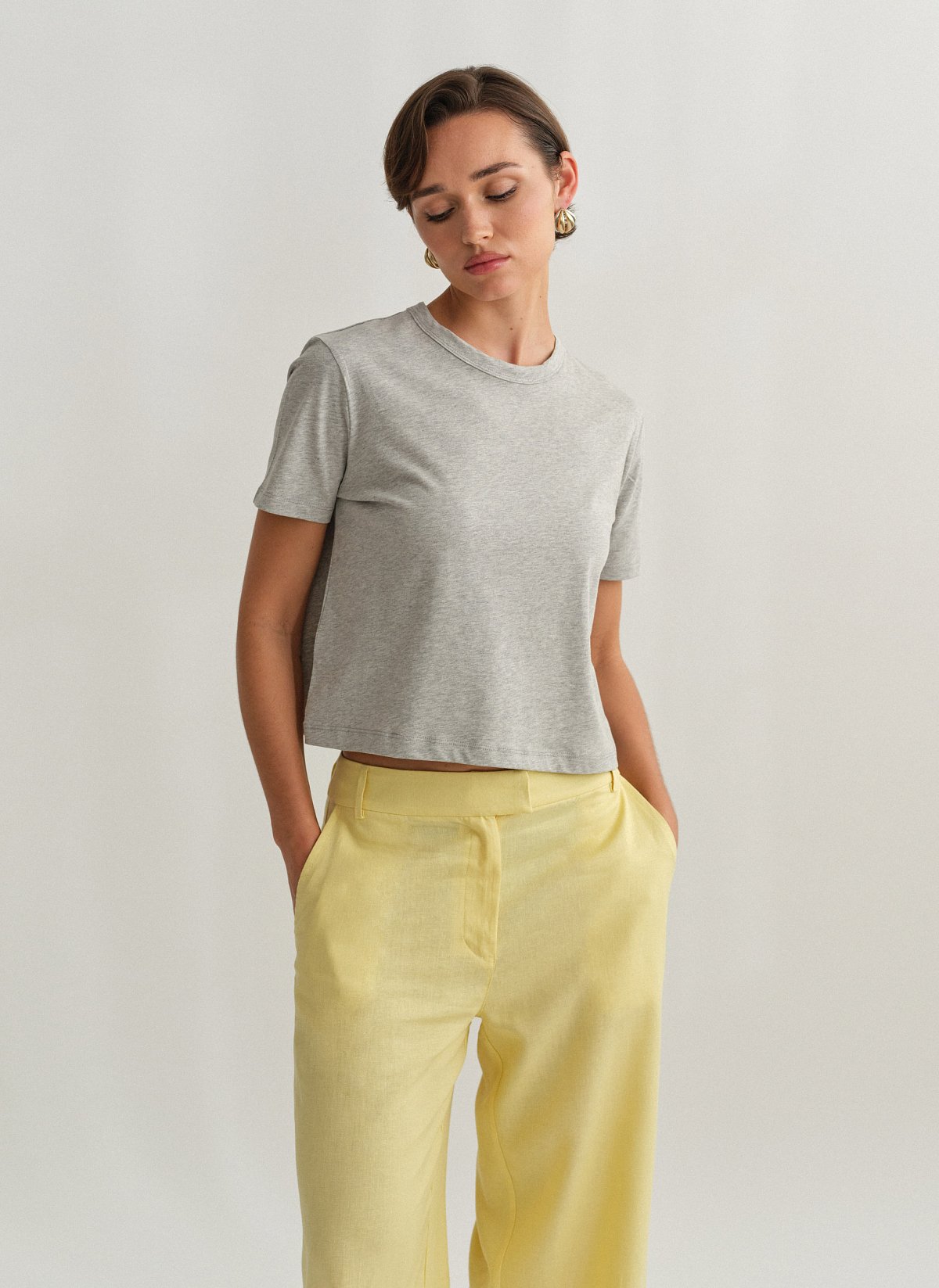 Shortsleeve basic blouse-9