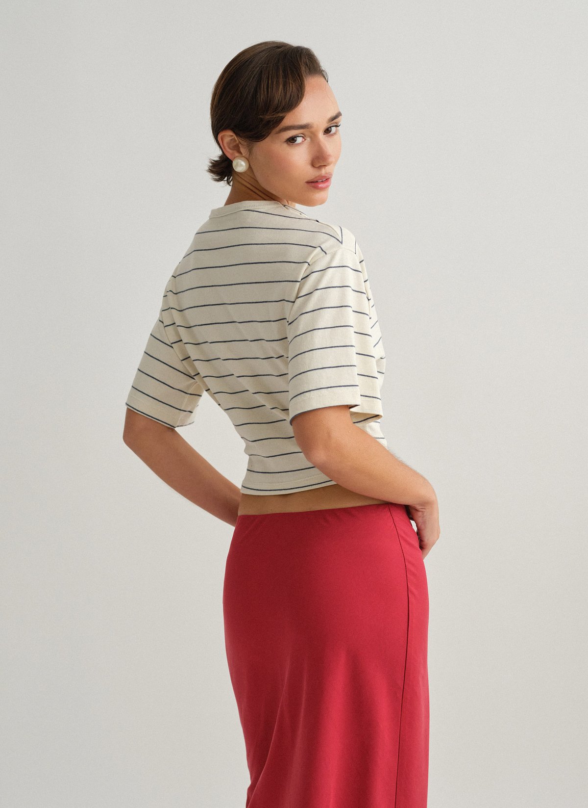 Γυναικεία βαμβακερή μεσάτη κοντομάνικη ριγέ μπλούζα