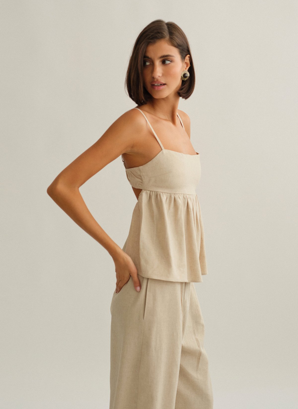 Γυναικεία λινή μπλούζα peplum