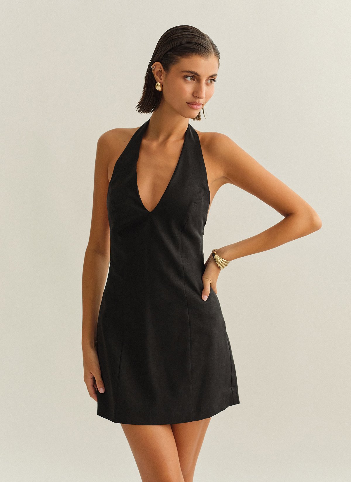 Γυναικείο λινό halter μίνι φόρεμα