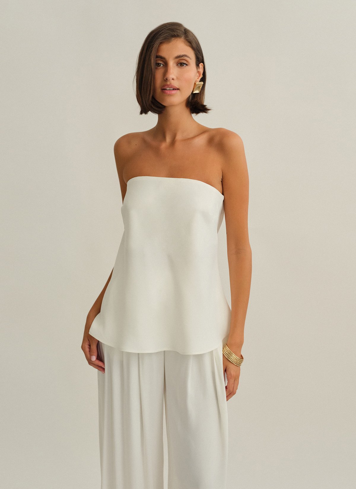 Γυναικείο σατέν ριχτό στράπλες τοπ