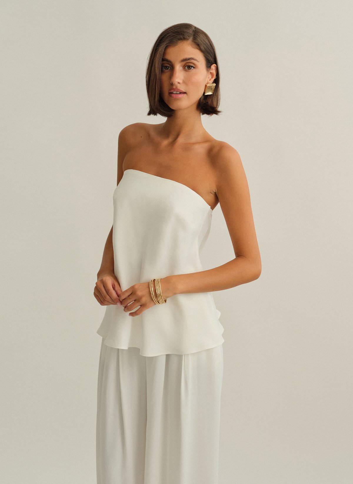 Γυναικείο σατέν ριχτό στράπλες τοπ