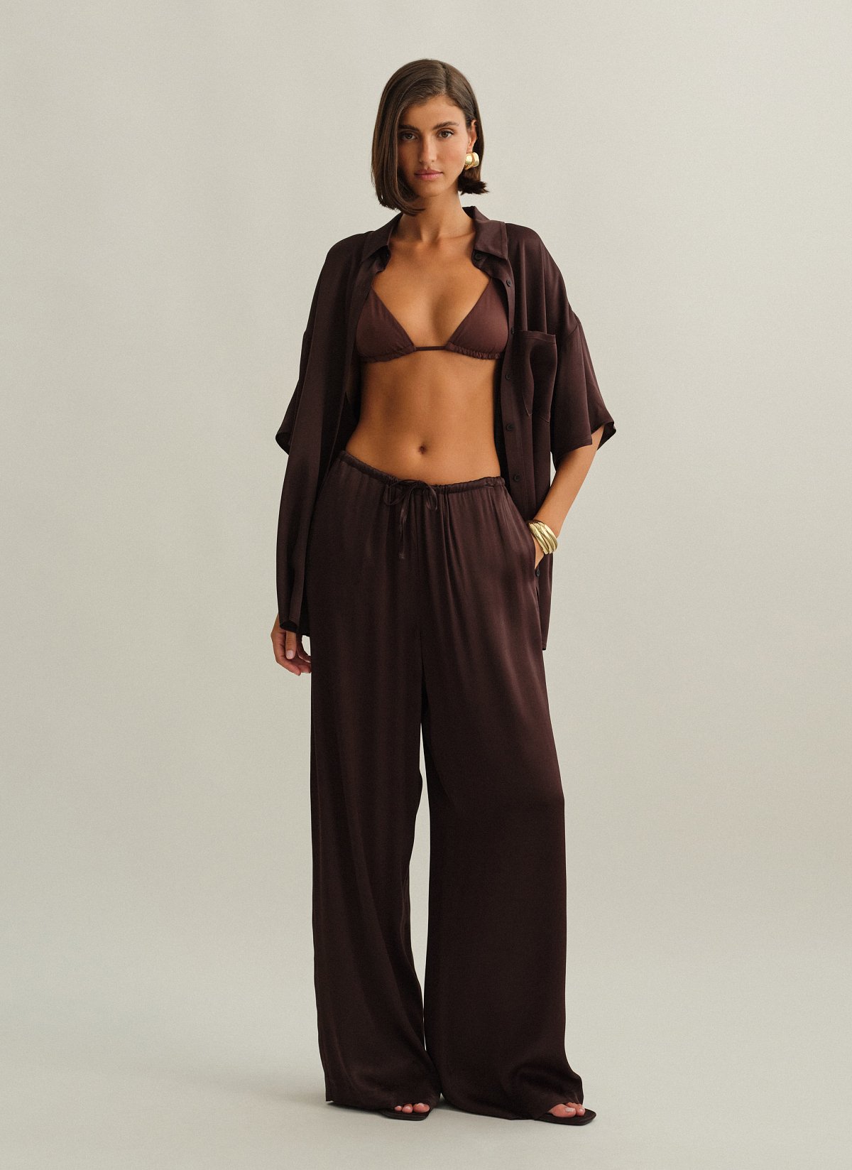 Γυναικείο σατέν παντελόνι με λάστιχο