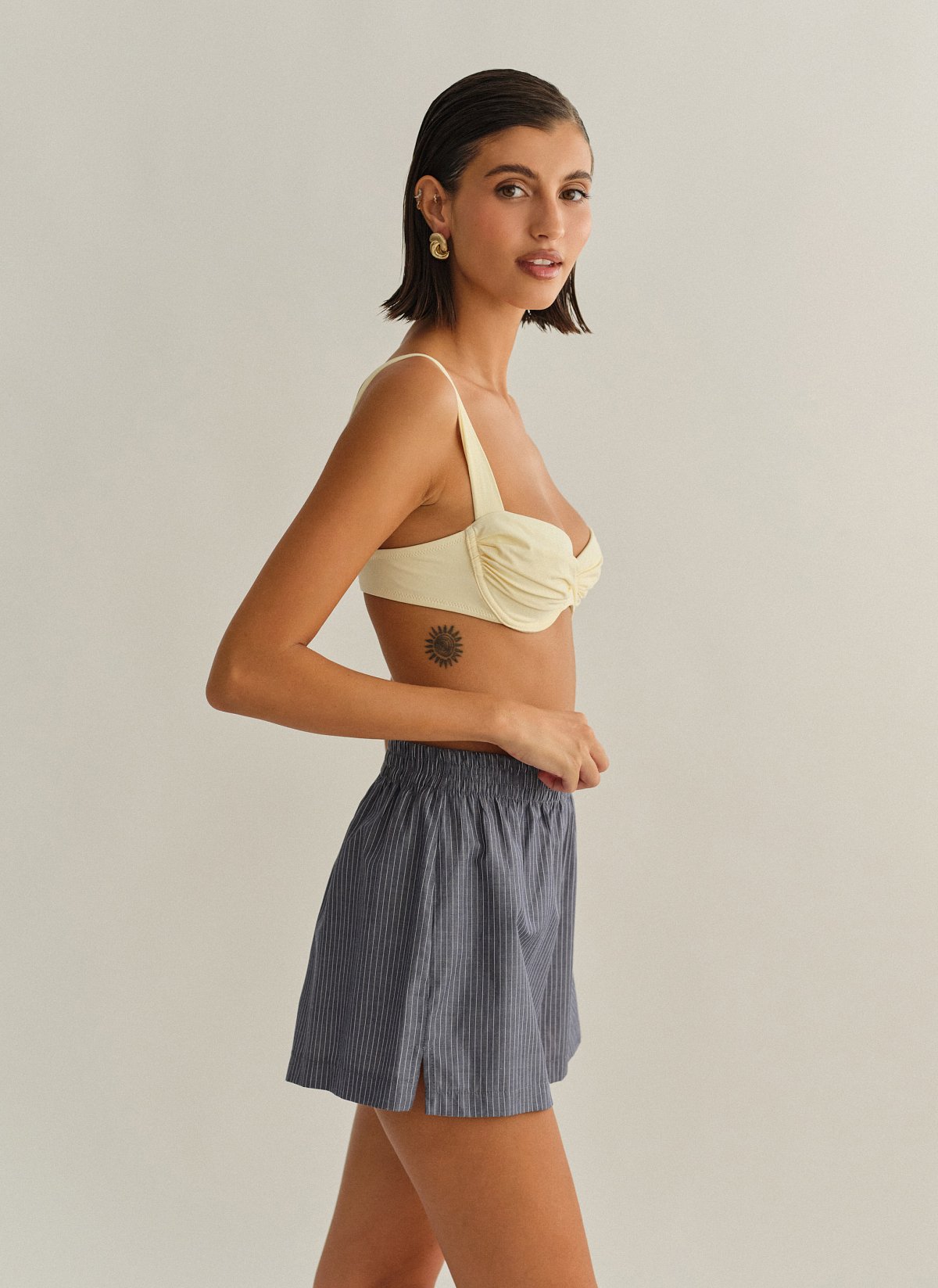 Γυναικείο ριγέ σορτς ποπλίνα