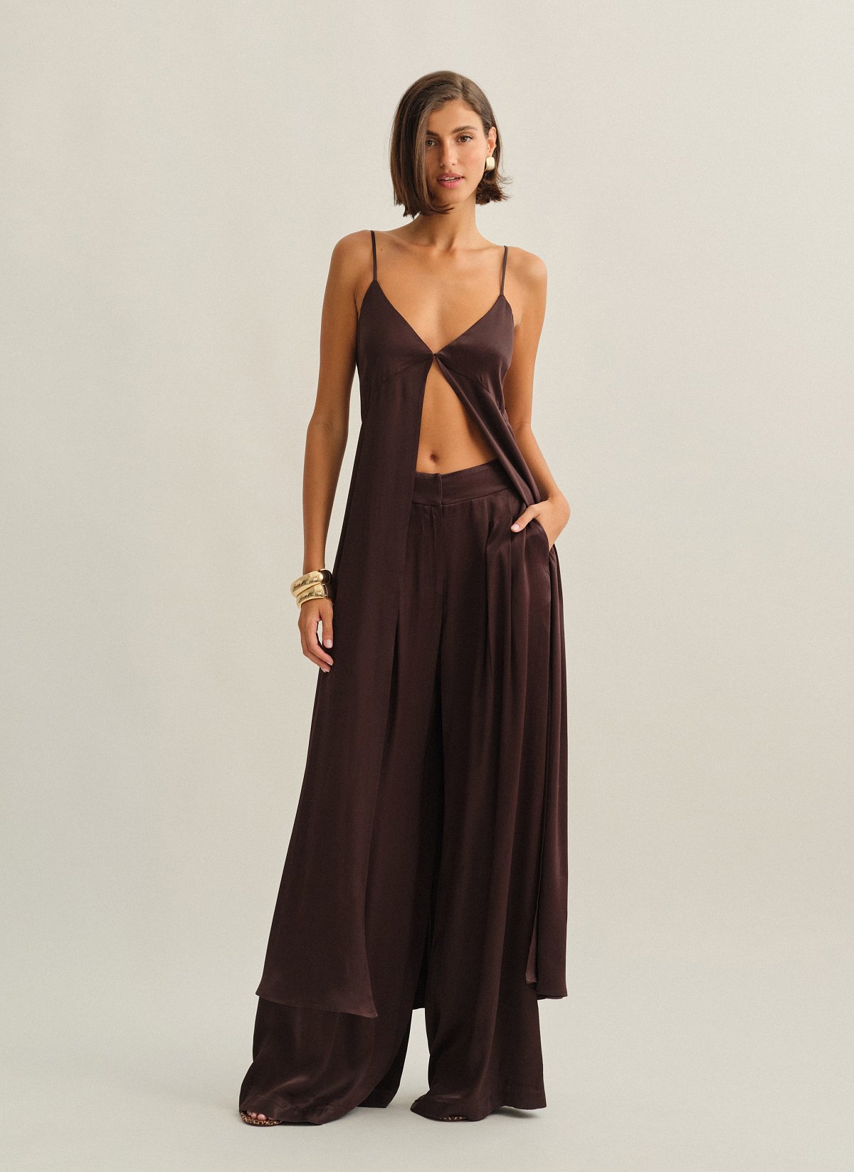 Γυναικείο ριχτό σατέν παντελόνι με πιέτες