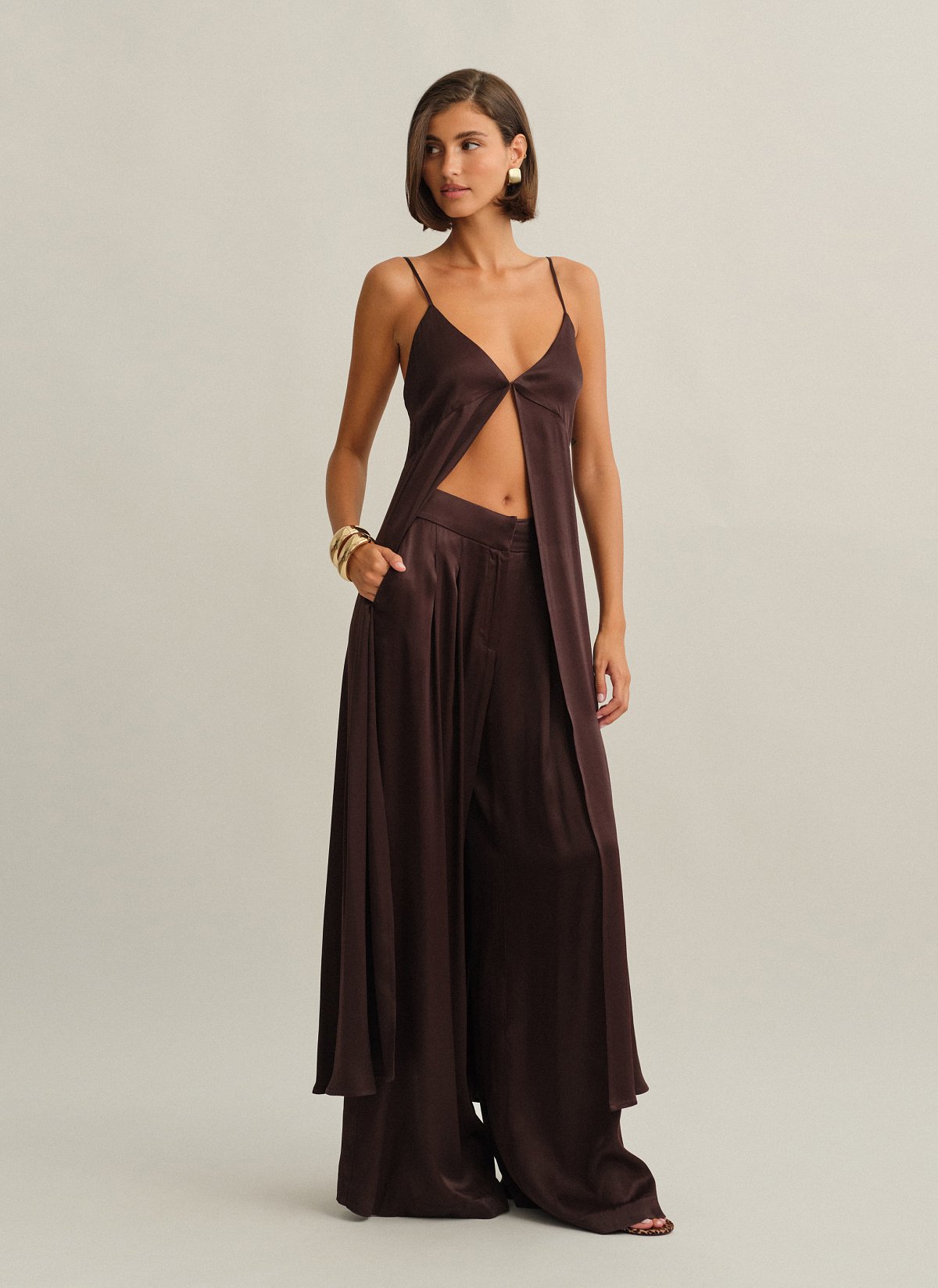 Γυναικείο ριχτό σατέν παντελόνι με πιέτες