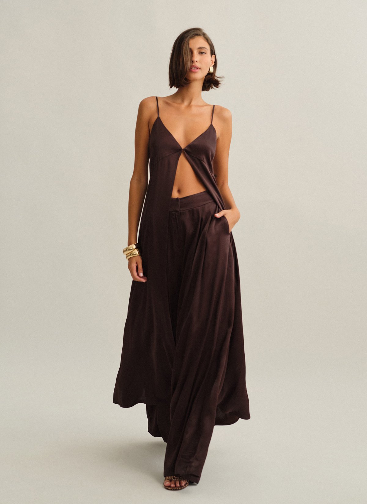 Γυναικείο ριχτό σατέν παντελόνι με πιέτες