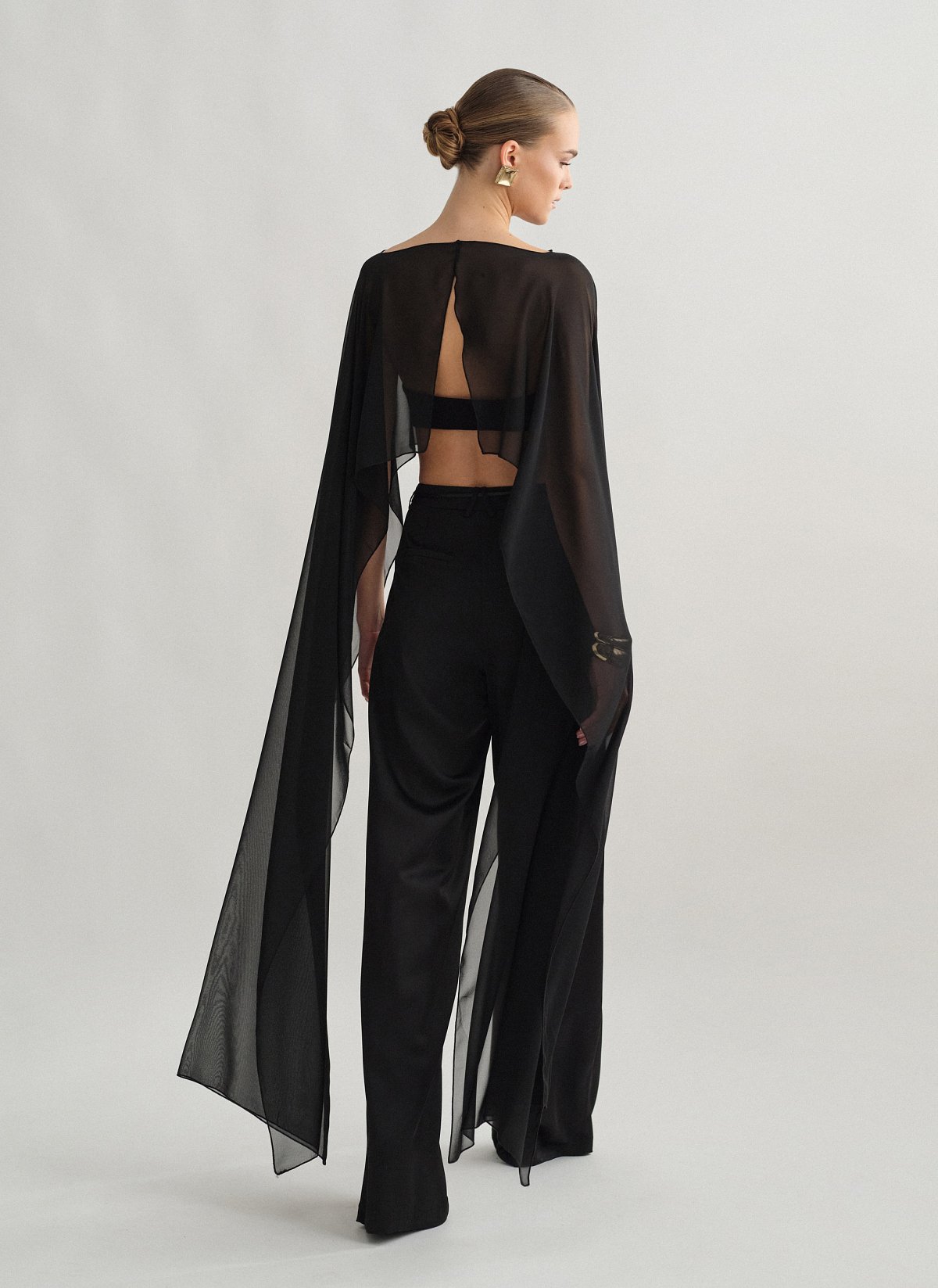 Ασύμμετρη ημιδιάφανη κάπα-2