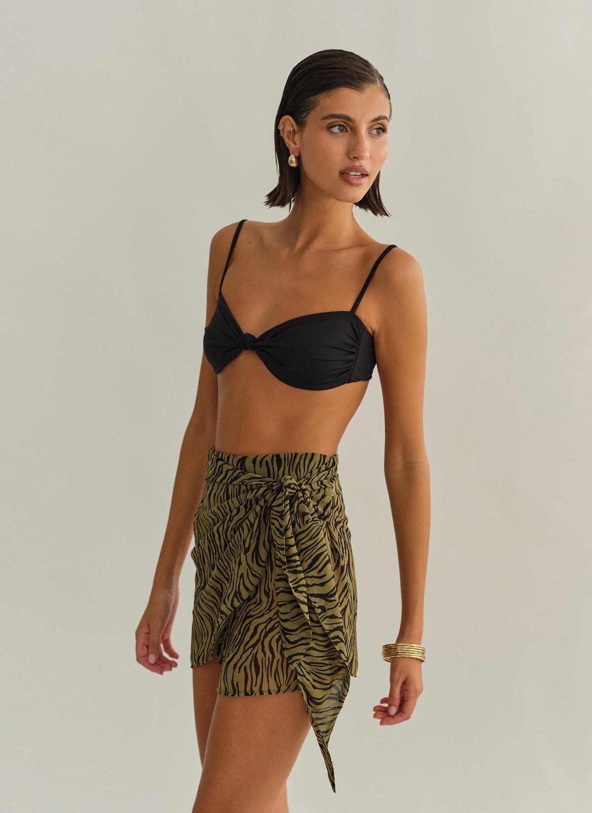 Γυναικείο ημιδιάφανο μίνι παρεό με δέσιμο animal print