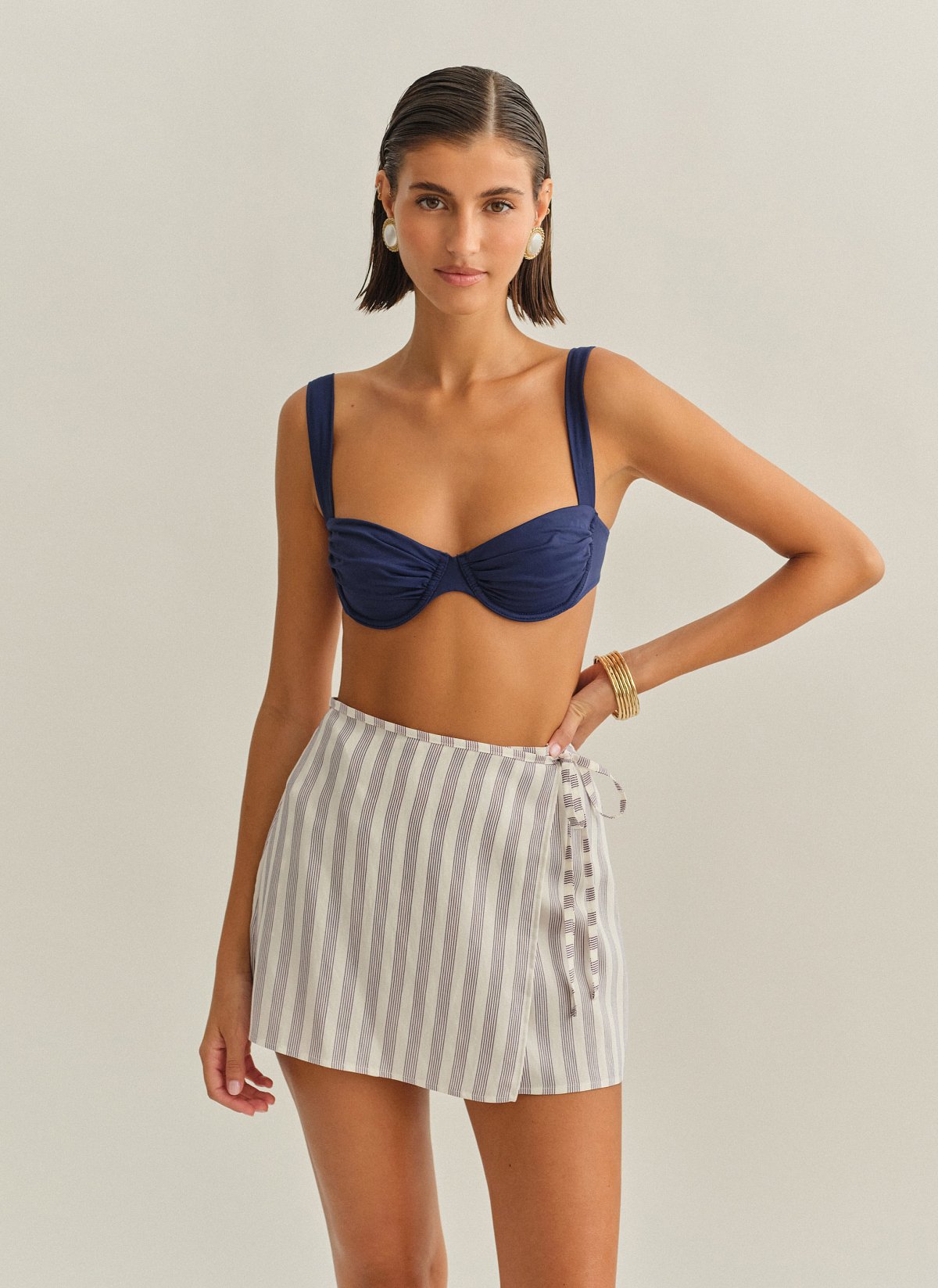 Γυναικείο Ριγέ παρεό με δέσιμο και εσωτερική χρωματική αντίθεση