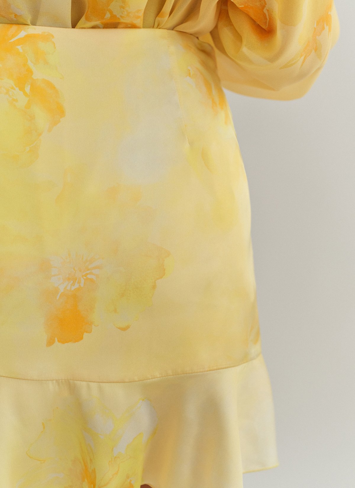 Γυναικεία σατέν εμπριμέ μίνι φούστα φάκελος