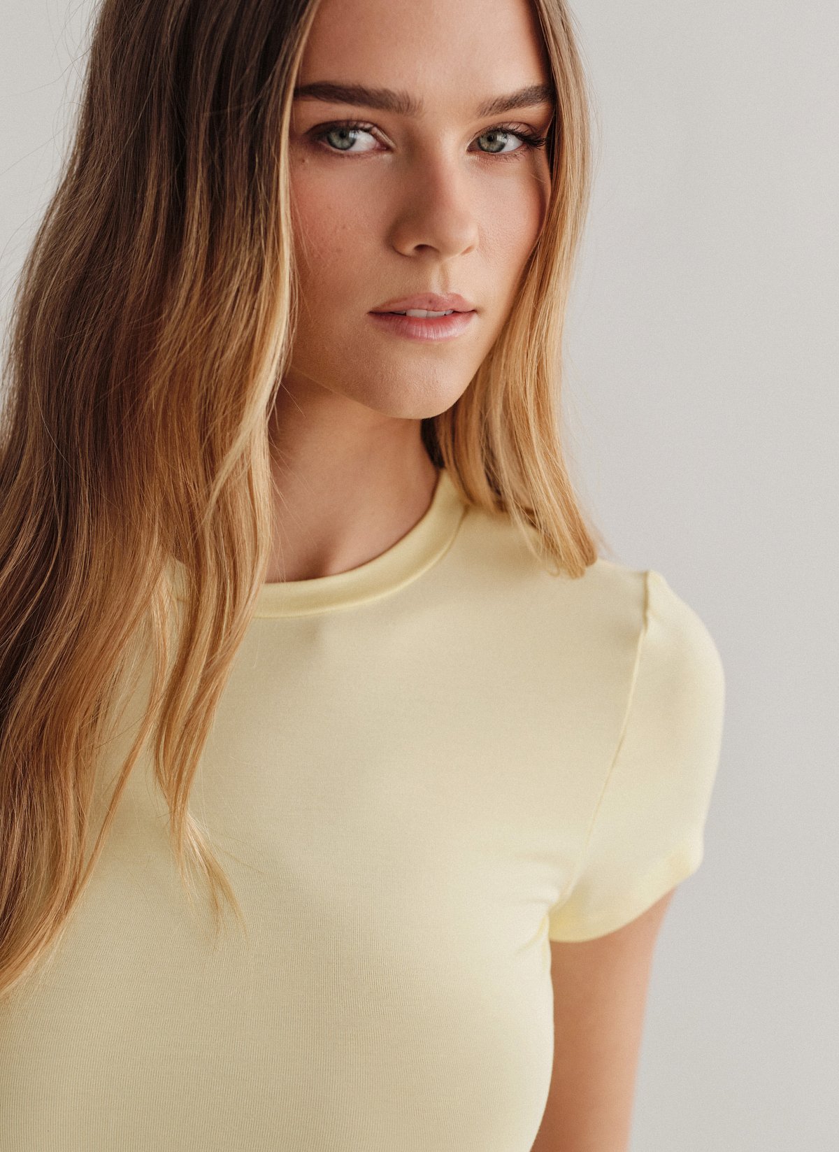 Γυναικείο κοντομάνικο crop τοπ bamboo