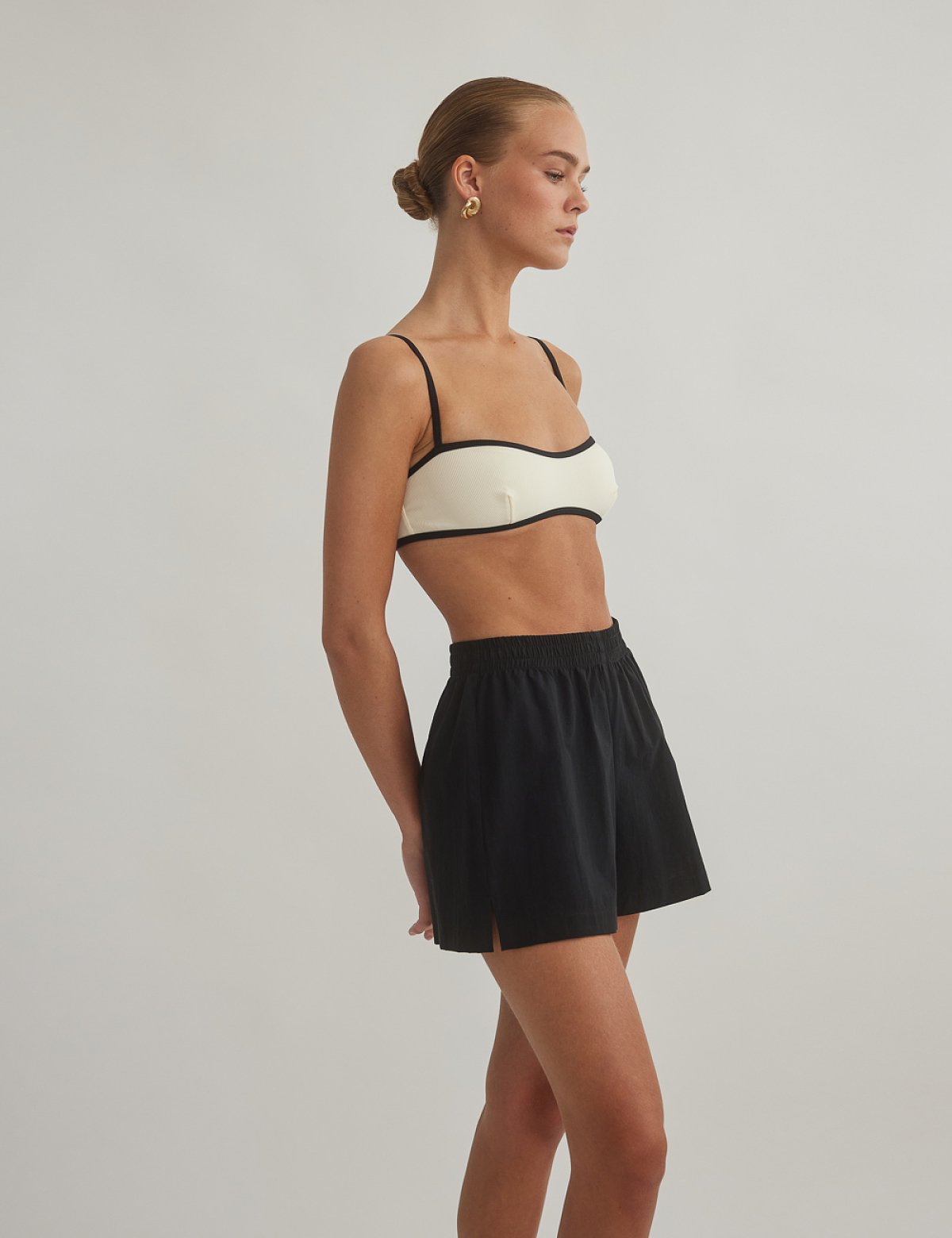 Crinckle-effect shorts-6