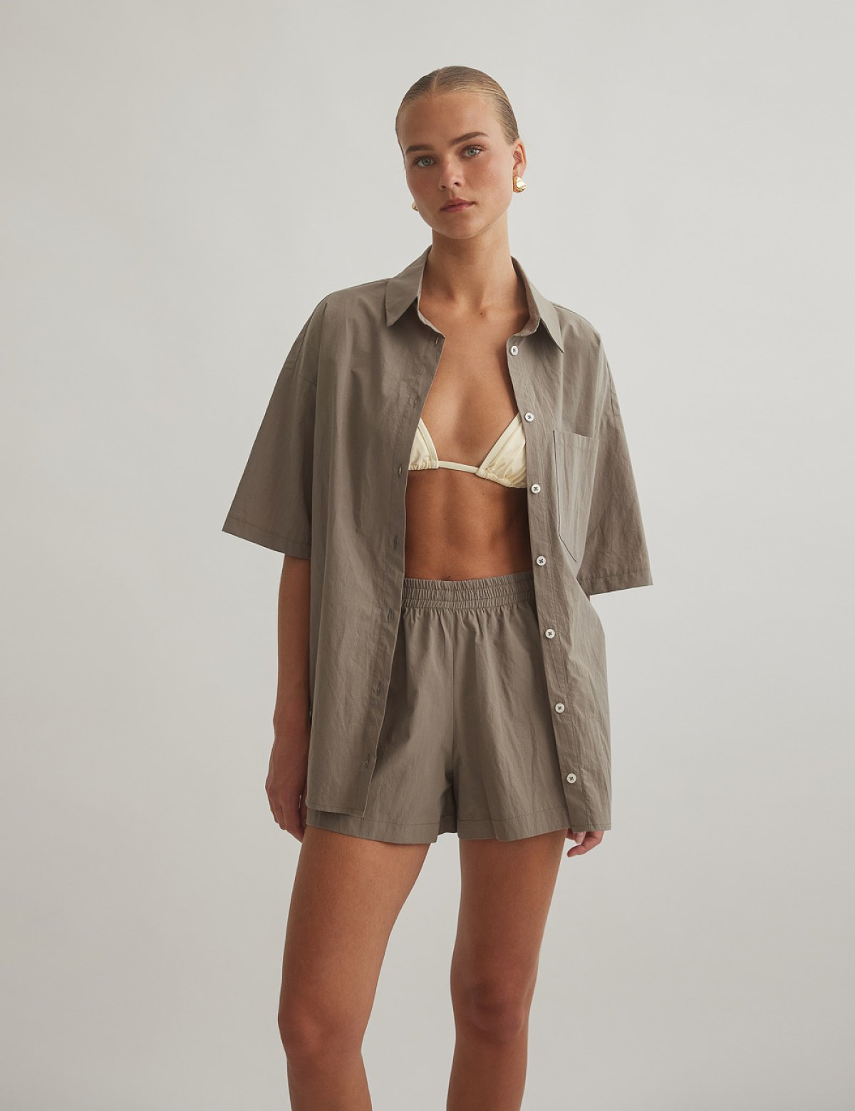 Crinckle-effect shorts-8